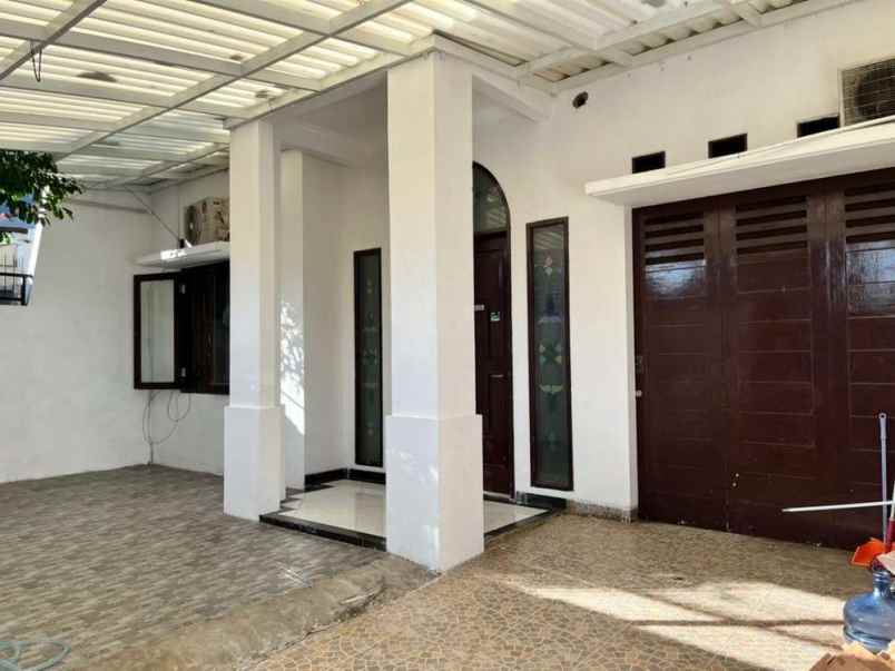 rumah cocok tinggal dan kantor area duren tiga