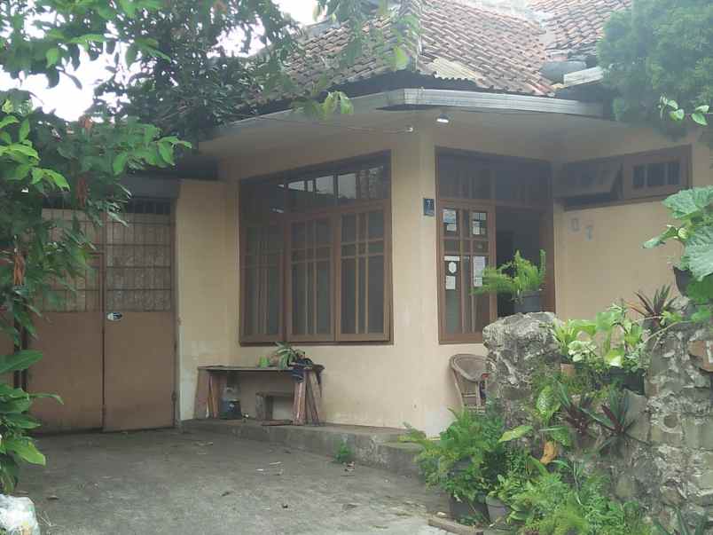 rumah di komplek permata indah jl pesantren cibabat