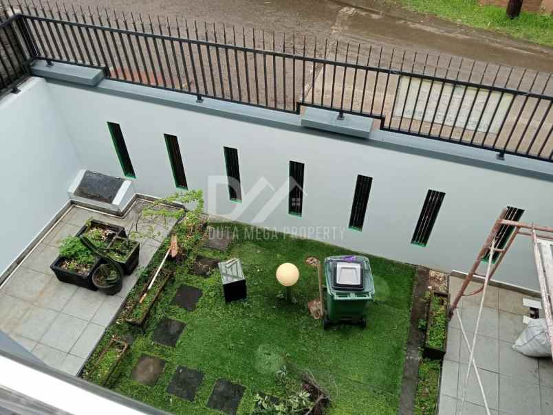 rumah dijual di villa melati mas tangerang selatan