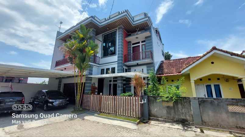 Rumah Dua Lantai Dijual Lokasi Antasri Bandar Lampung