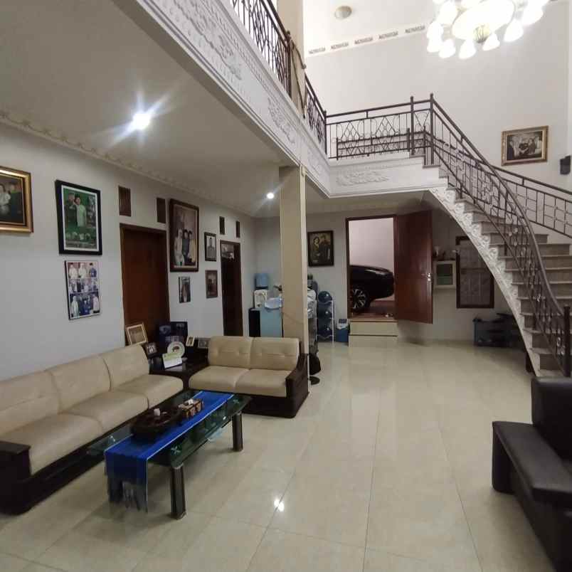 rumah full furnished di komp dprd bandung barat