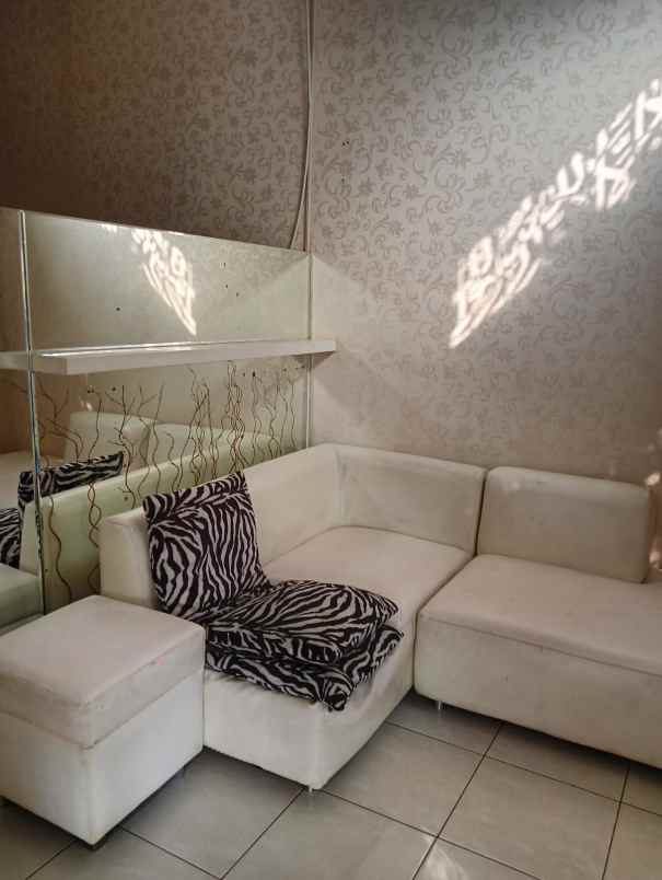 rumah full furnished graha padma semarang barat