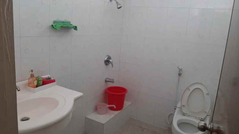 rumah gayungsari barat