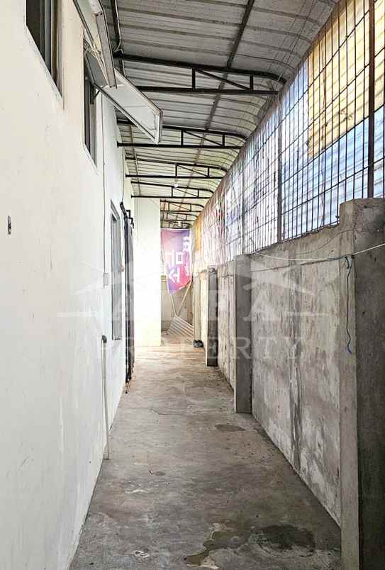 rumah idaman keluarga muda dekat sekolah bebas banjir