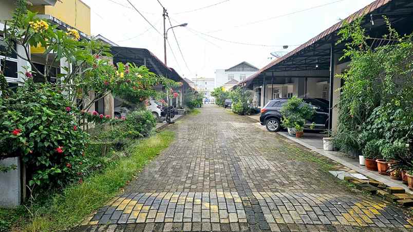 rumah idaman keluarga muda dekat sekolah bebas banjir