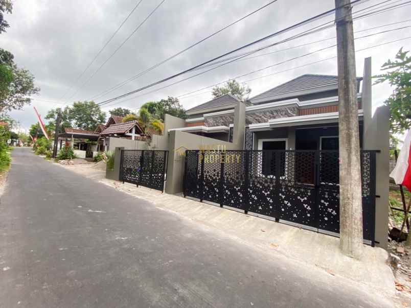 rumah impian dekat uii siap huni harga terjangkau