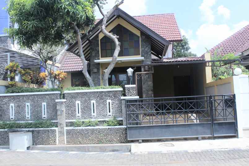 rumah jl durian selatan 2c no 3