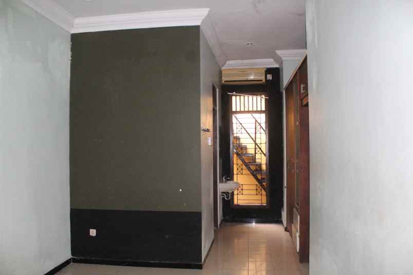 rumah jl durian selatan 2c no 3