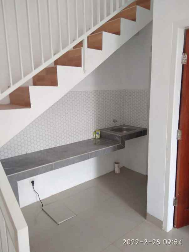 rumah jl i gusti ngurah rai