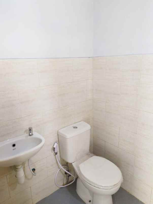 rumah jl mandor basar