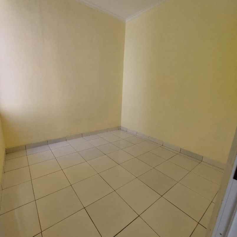 rumah jl raya ciangsana cibubur