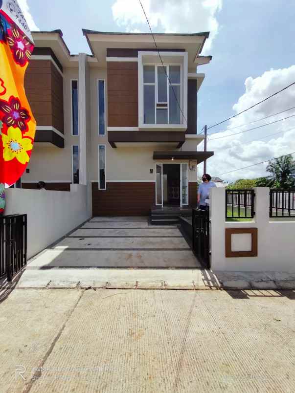 rumah jln raya siliwangi