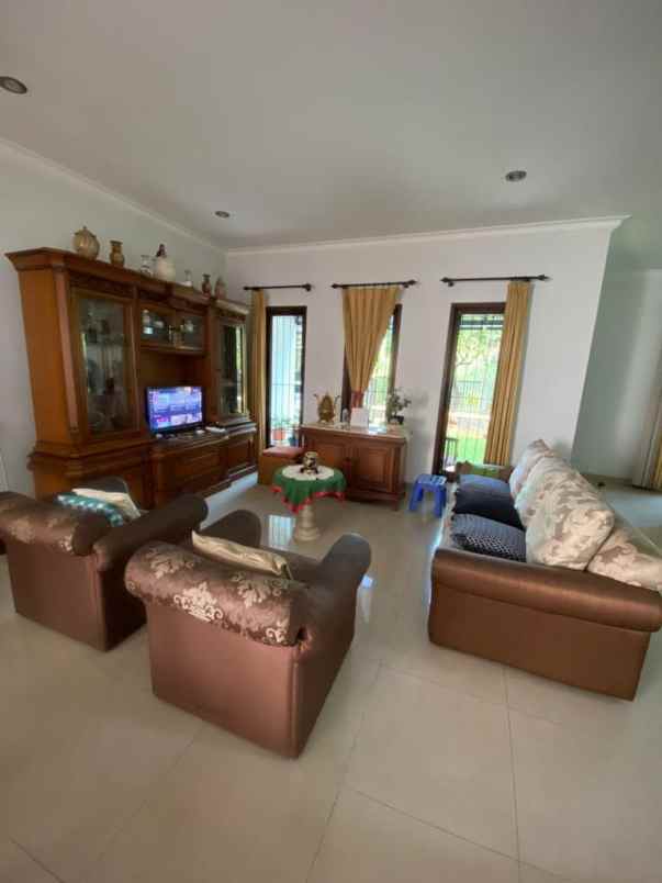 rumah jual di citra gran cibubur