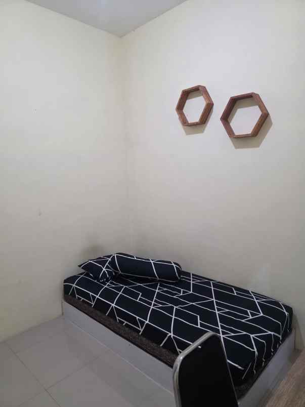 rumah kos di daerah suhat dekat kampus ub