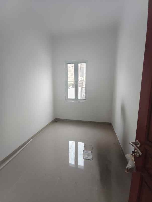 rumah lantai 2 cisaranten arcamanik kota bandung