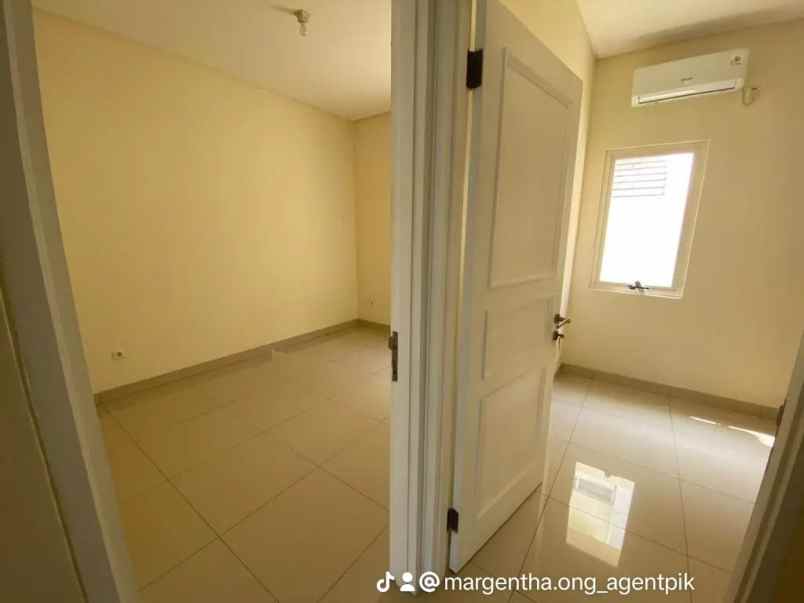 rumah layar permai pik hadap utara