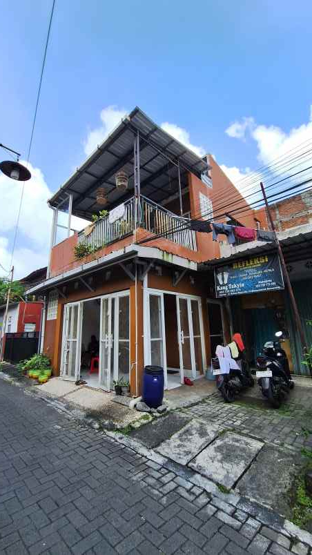 rumah lokasi strategis sukun raya banyumanik semarang