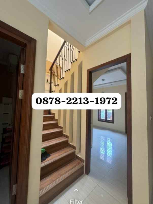 rumah lux mewah di cikutra dekat ke pusdai