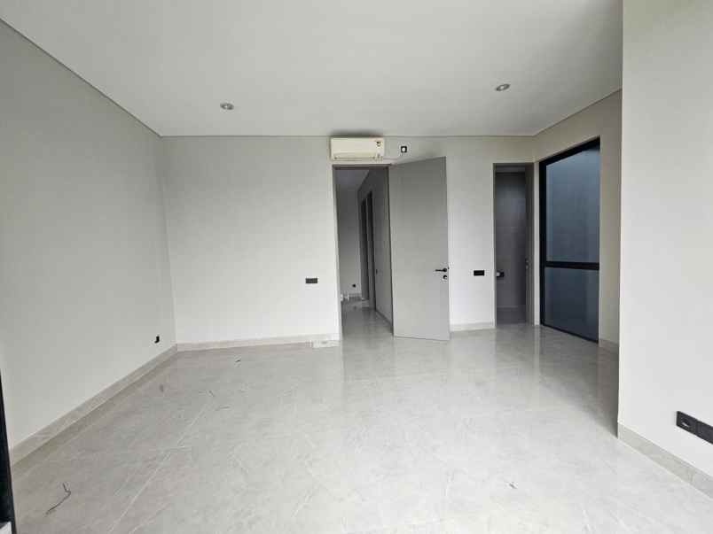 rumah lux minimalis semi furnished