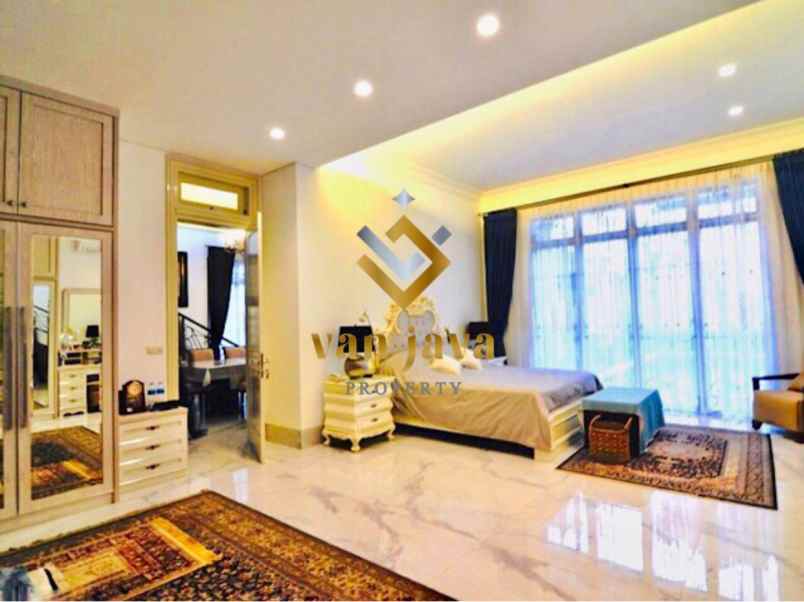 rumah menteng