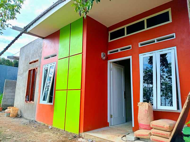 rumah meriah akses mobil