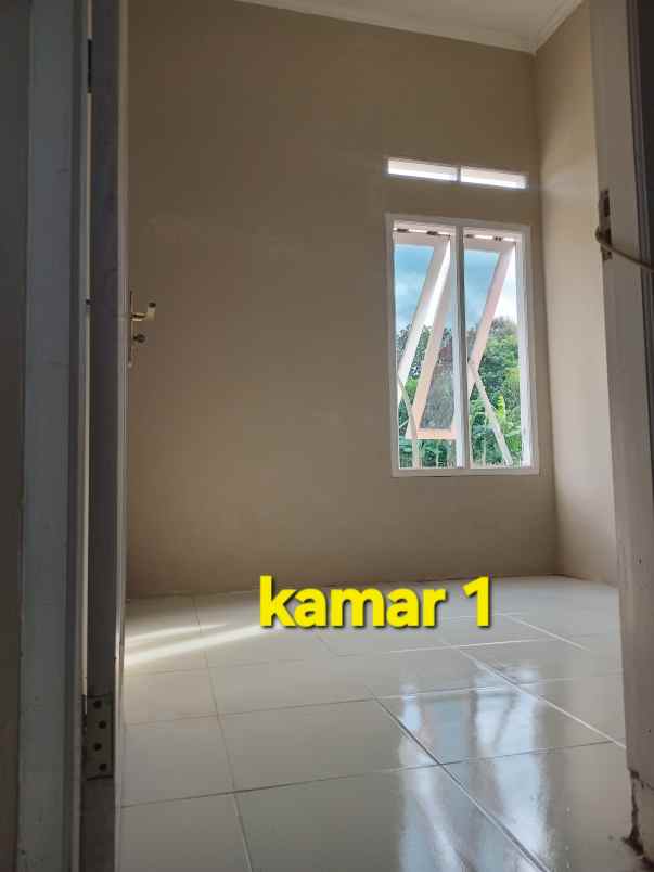 rumah meriah akses mobil