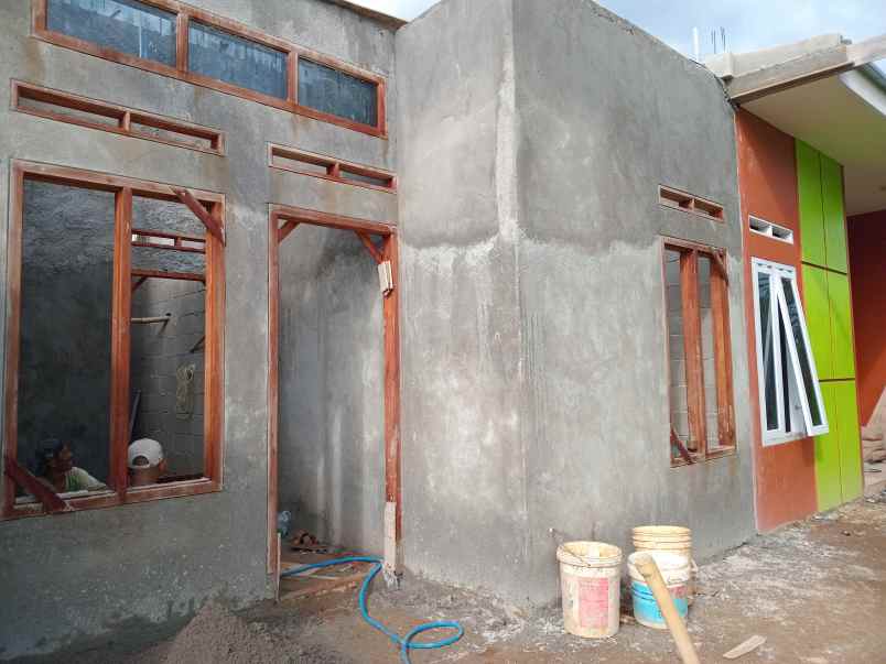 rumah meriah akses mobil