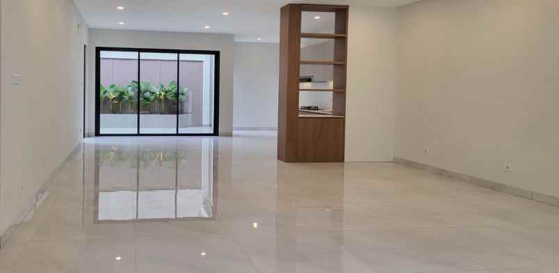 rumah mewah 2 lantai dilegenda wisata cibubur