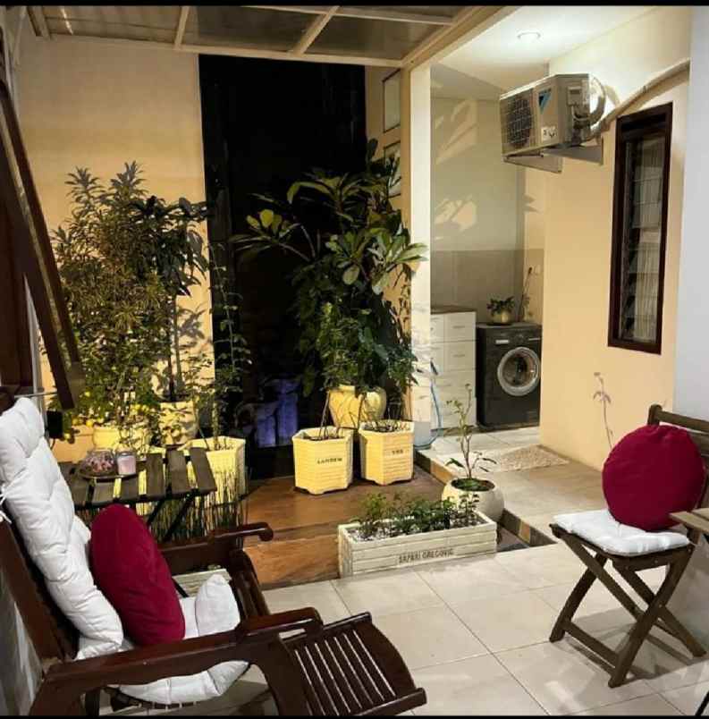 rumah mewah di buahbatu lingkungan aman dan nyama