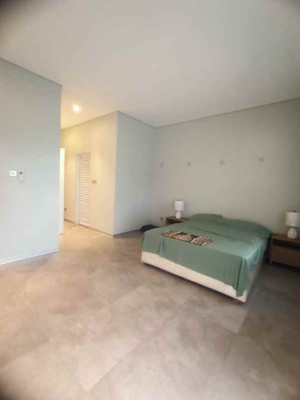 rumah mewah harga menarik alamanda dago permai