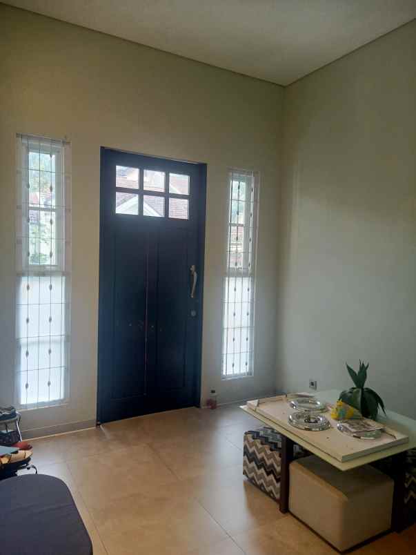 rumah mewah harga menarik alamanda dago permai