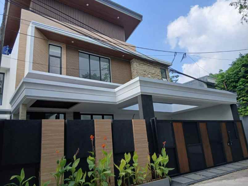 rumah mewah modern design 2 lantai di jakarta selatan