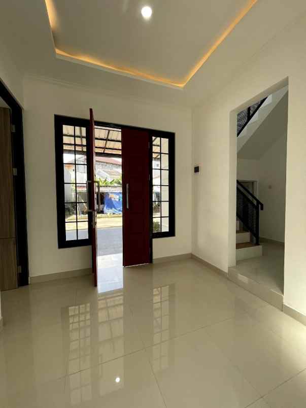 rumah modern clasic di tengah kota bogor