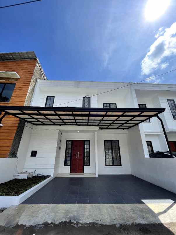 rumah modern clasic di tengah kota bogor