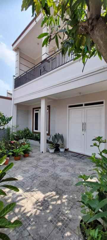 rumah modern tanimulya ngamprah bandung barat