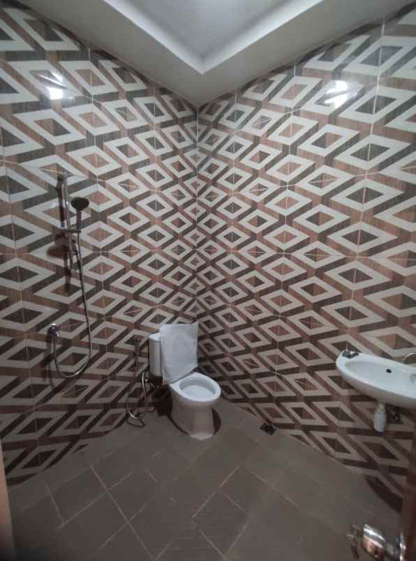 rumah mulyosari utara strategis new minimalis furnish