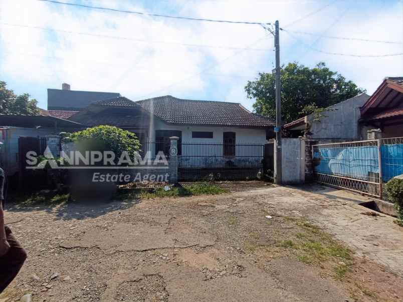 rumah murah dengan tanah luas di sawangan permai depok