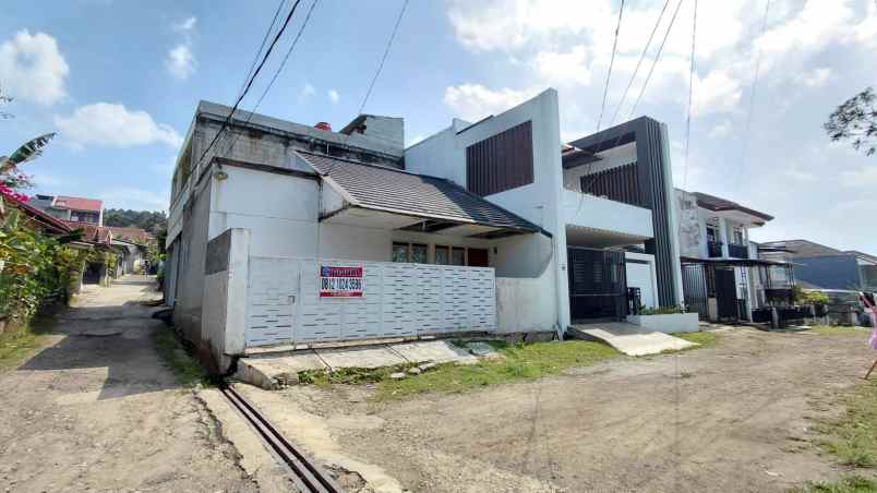 rumah murah jambudipa hook lingkungan sejuk