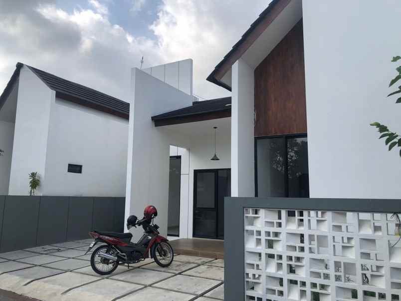 rumah murah siap huni 1 menit dari polres sleman