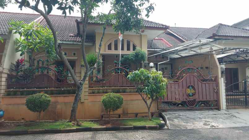 rumah nyaman dan luas mega bukit mas banyumanik
