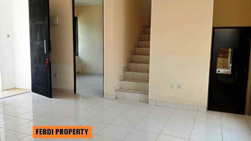 rumah perumahan legenda wisata