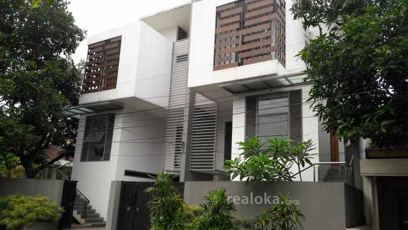 rumah riau re martadinata