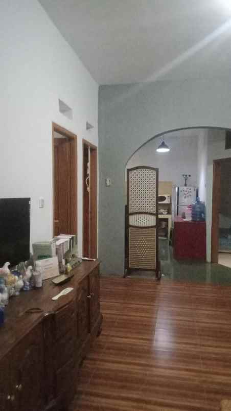 rumah second dalam perumahan oma indah cimanggis depok