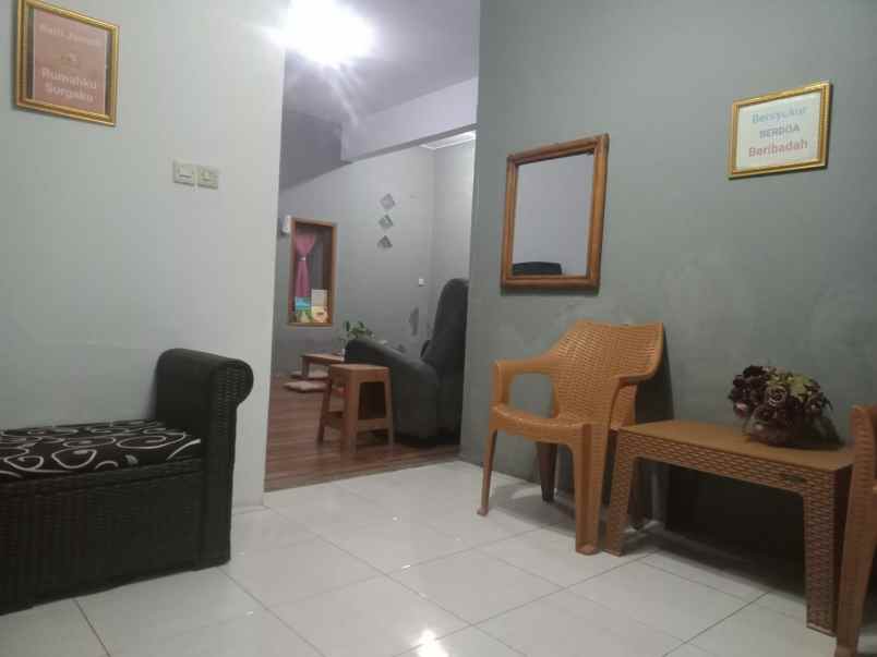 rumah second dalam perumahan oma indah cimanggis depok