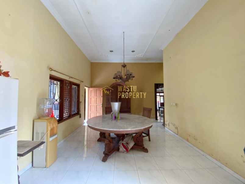 rumah second joglo di tamanmartani kalasan tanah luas