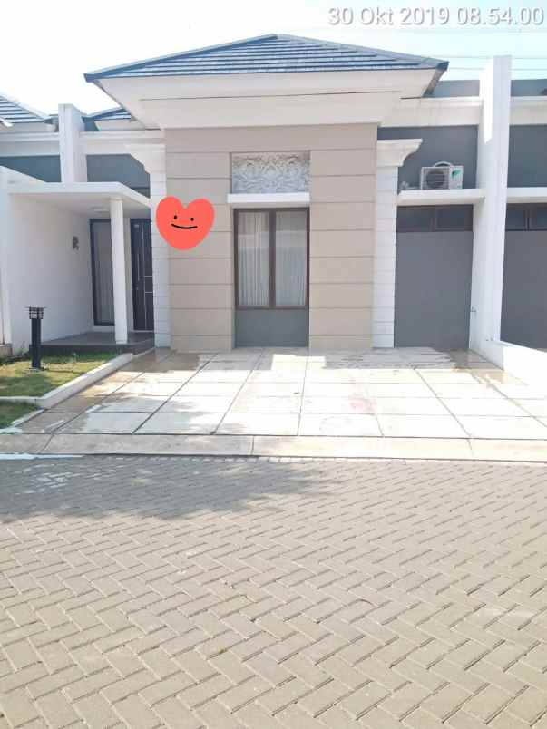 rumah second strategis di citra lake sawangan depok