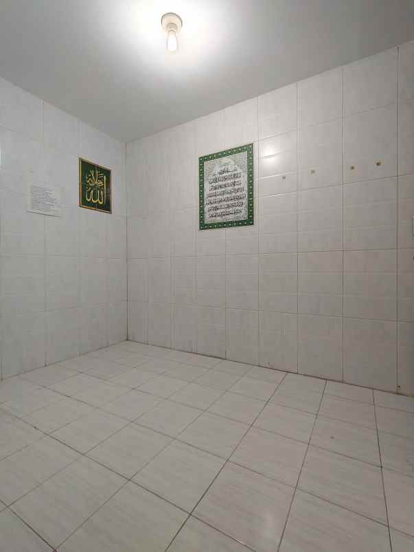 rumah secondary dalam komplek di jatibening bekasi