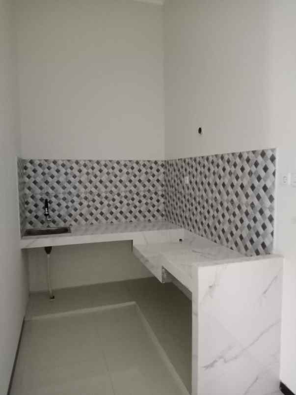 rumah siap huni 900 juta an di kota malang