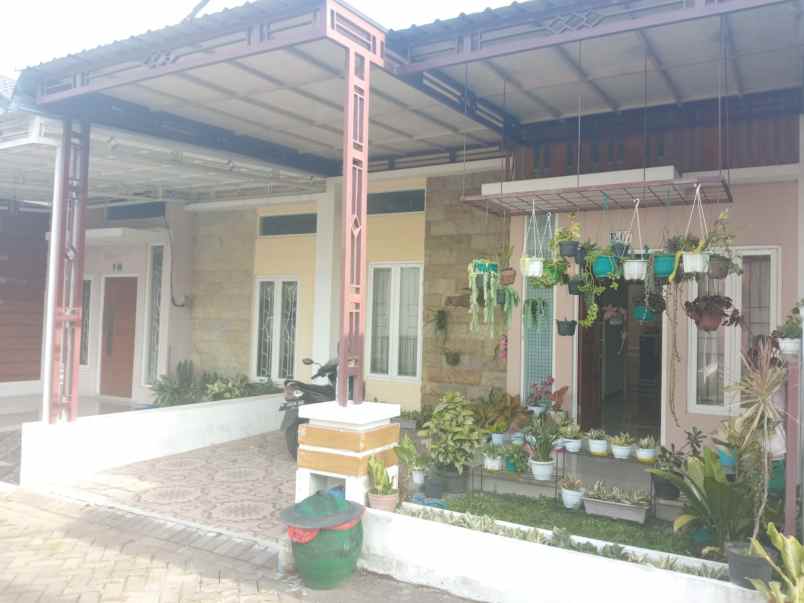 rumah siap huni area malang kota