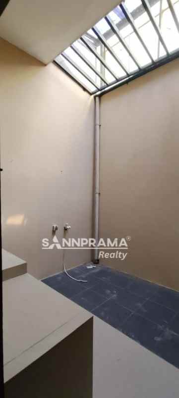 rumah siap huni dalam cluster di cagar alam depok